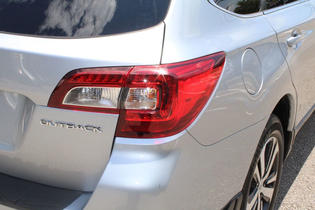 2018 Subaru Outback 2.5i Limited photo 18