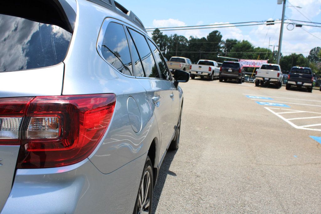 2018 Subaru Outback 2.5i Limited photo 19