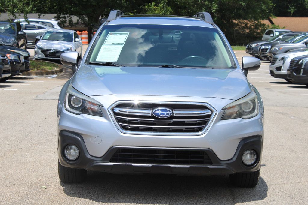 2018 Subaru Outback 2.5i Limited photo 2