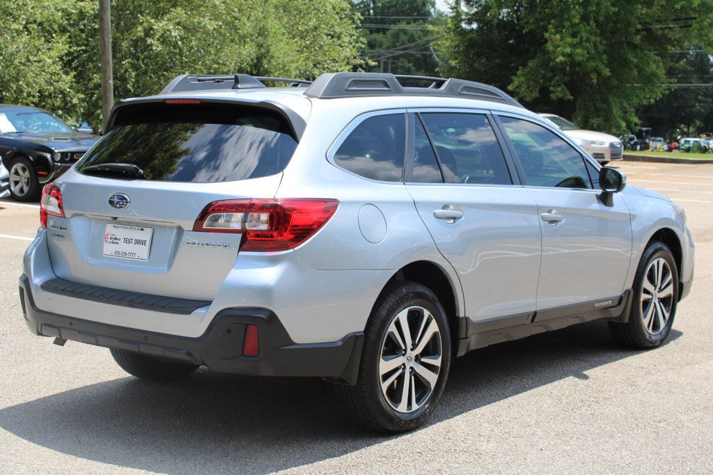 2018 Subaru Outback 2.5i Limited photo 7