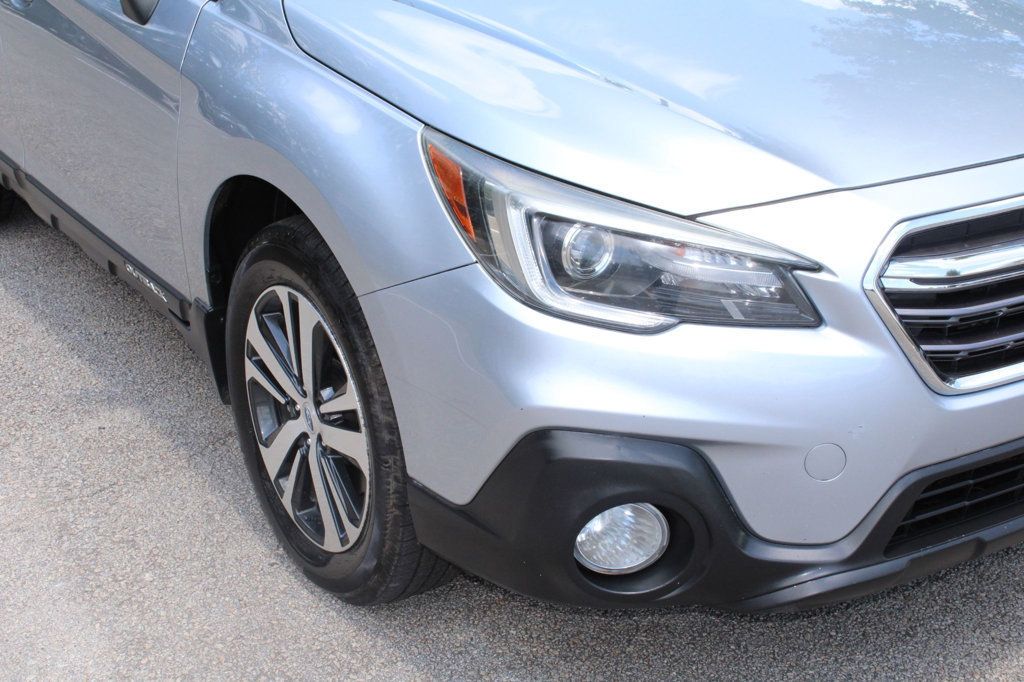 2018 Subaru Outback 2.5i Limited photo 9