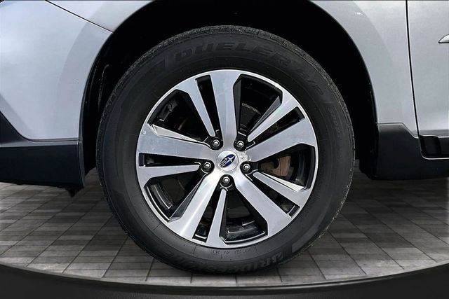 2018 Subaru Outback 2.5i Limited - 22955457 - 35
