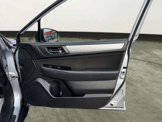 2018 Subaru Outback 2.5i Premium - 23014708 - 20