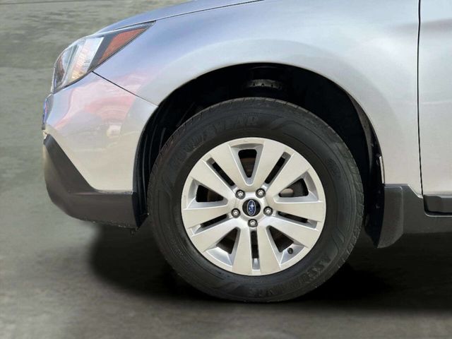 2018 Subaru Outback 2.5i Premium - 23014708 - 32