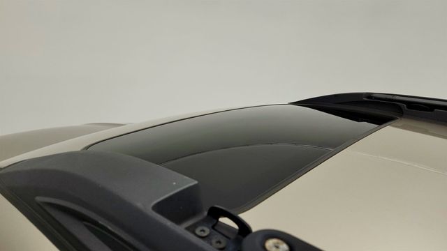 2018 Subaru Outback 2.5i Premium w/ EyeSight, Power Moonroof, Power Rear Gate & Nav - 23018255 - 9