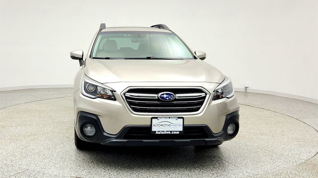 2018 Subaru Outback 2.5i Premium w/ EyeSight, Power Moonroof, Power Rear Gate & Nav - 23018255 - 1