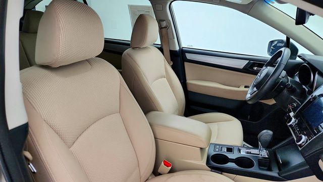 2018 Subaru Outback 2.5i Premium w/ EyeSight, Power Moonroof, Power Rear Gate & Nav - 23018255 - 25