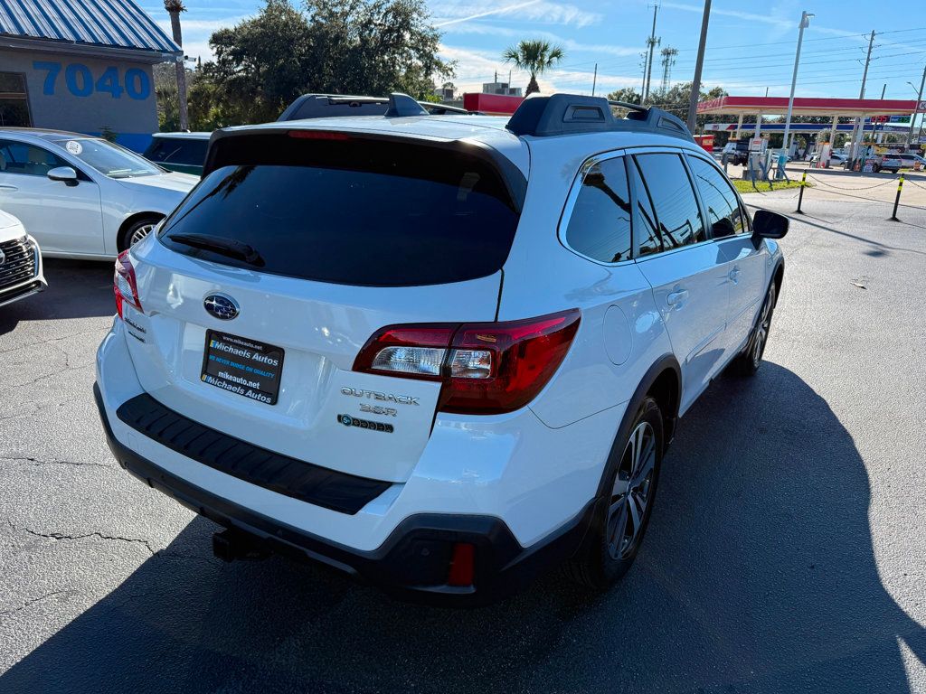 2018 Subaru Outback 3.6R Limited photo 3