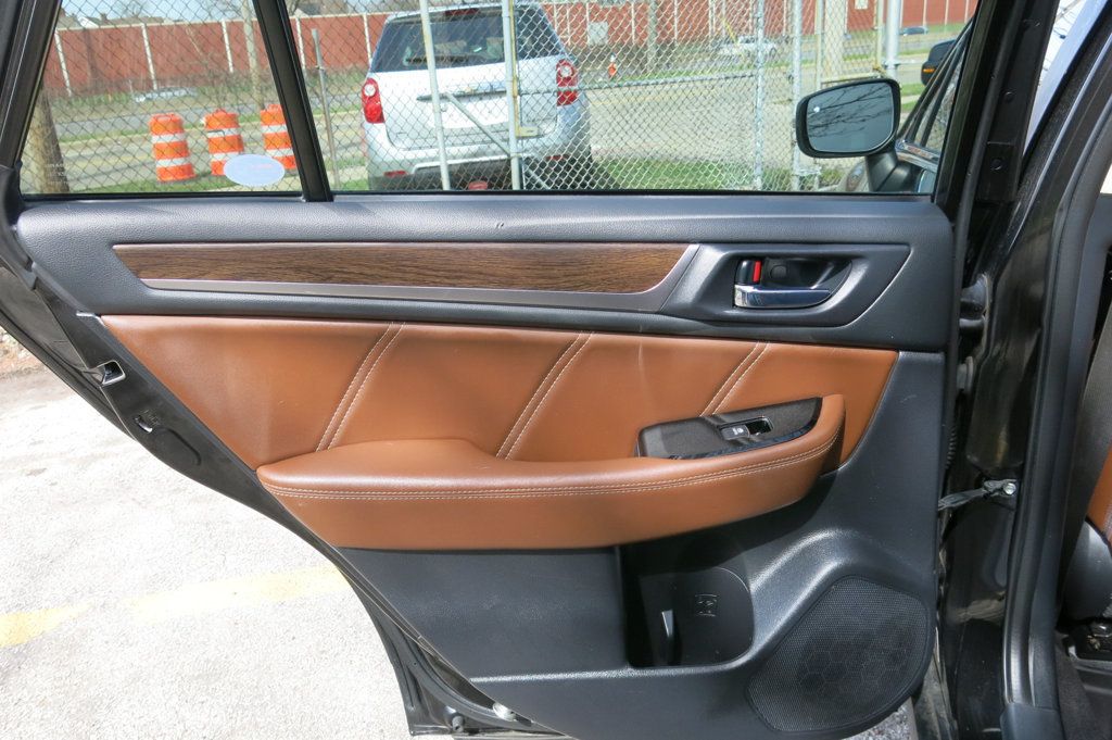 2018 Subaru Outback 3.6R Touring - 22987193 - 22