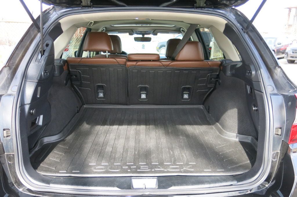 2018 Subaru Outback 3.6R Touring - 22987193 - 31