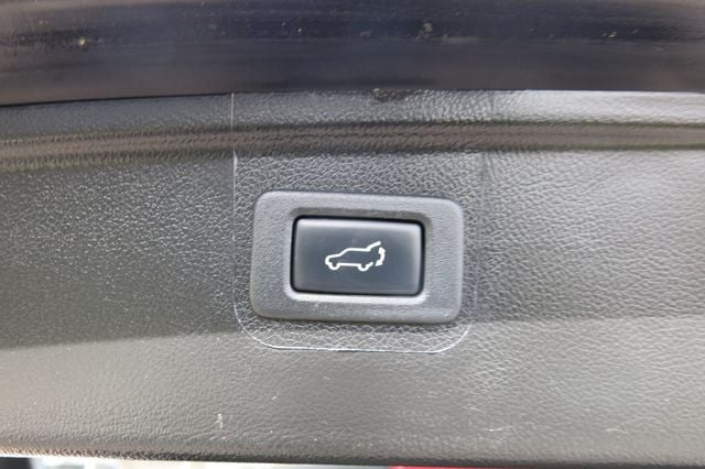 2018 Subaru Outback 3.6R Touring - 22987193 - 33