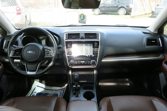 2018 Subaru Outback 3.6R Touring - 22987193 - 35