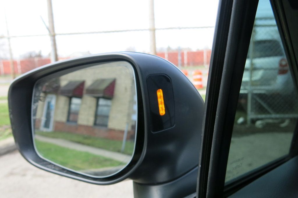 2018 Subaru Outback 3.6R Touring - 22987193 - 97
