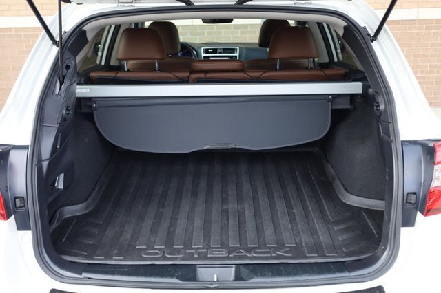 2018 Subaru Outback 3.6R Touring - 22958386 - 10