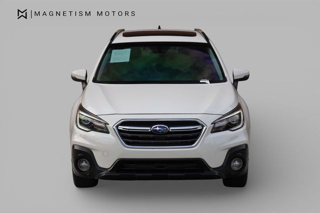 2018 Subaru Outback 3.6R Touring - 22958386 - 4