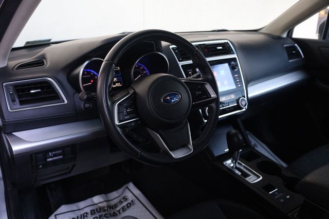 2018 Subaru Outback Premium - 23097616 - 15
