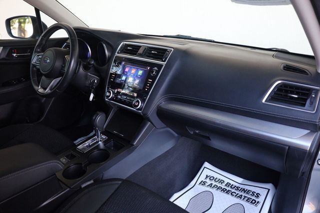 2018 Subaru Outback Premium - 23097616 - 28