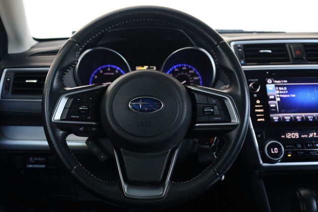 2018 Subaru Outback Premium - 23097616 - 31
