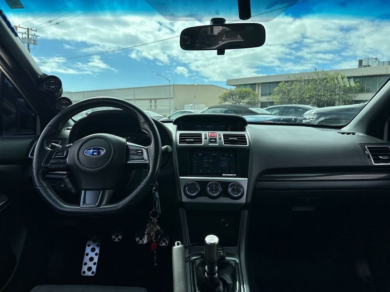 2018 Subaru WRX Manual - 22977608 - 13