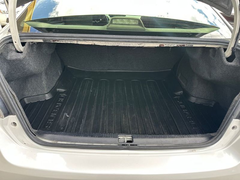 2018 Subaru WRX Manual - 22977608 - 19