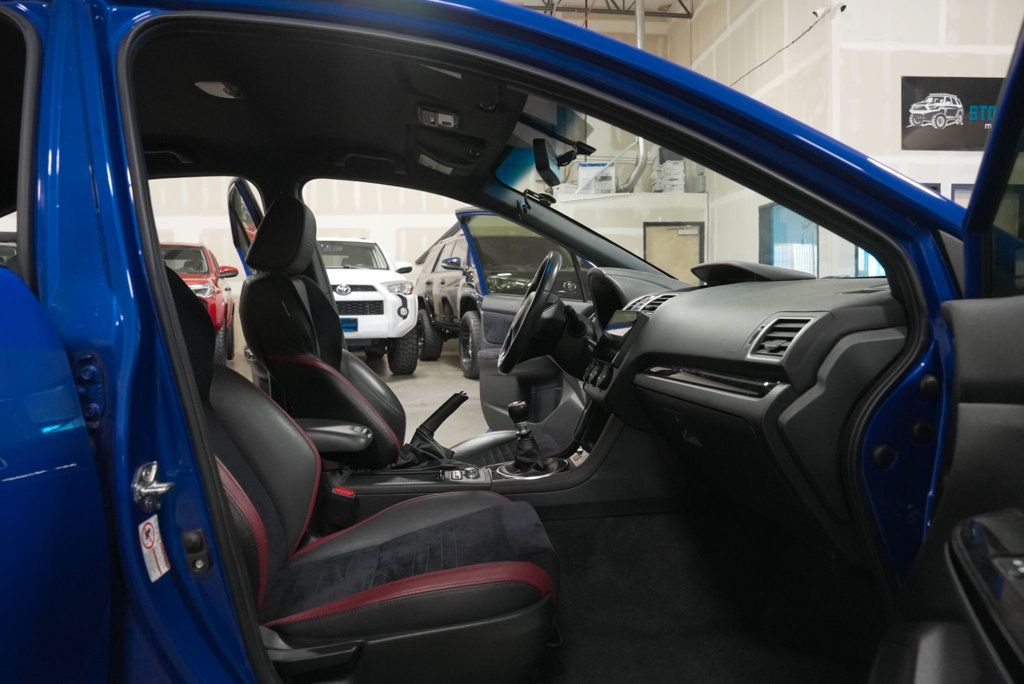 2018 Subaru WRX STI Limited photo 9