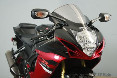 2018 SUZUKI GSX-R 750 - JS1GR7MA9J2101800