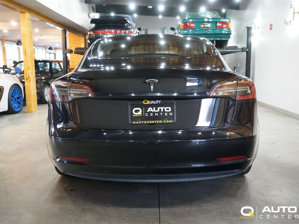 2018 Tesla Model 3 photo 3