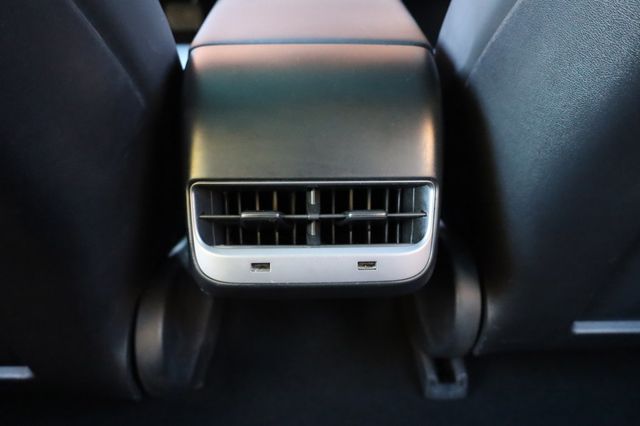 2018 Tesla Model 3  - 22939905 - 34