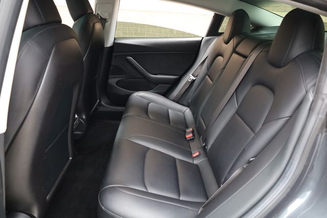 2018 Tesla Model 3  - 22939906 - 18