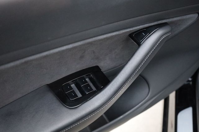 2018 Tesla Model 3  - 22939965 - 33