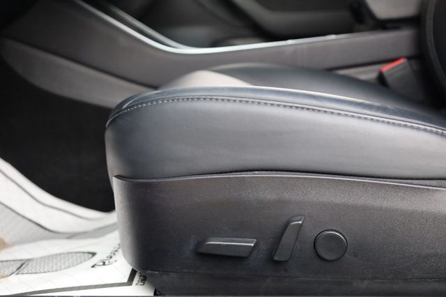 2018 Tesla Model 3  - 22972617 - 16