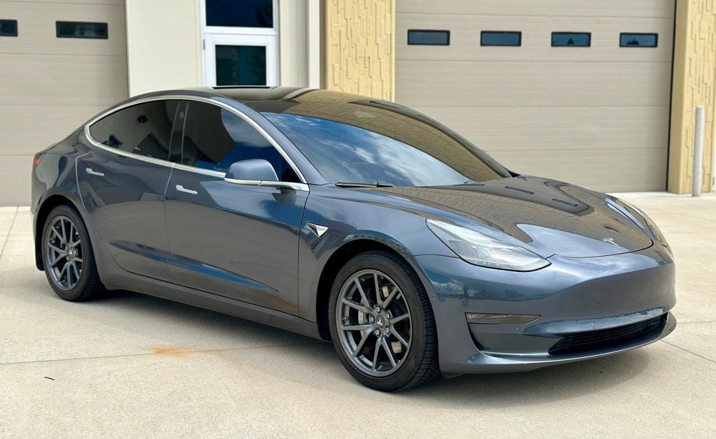 2018 Tesla Model 3 2018 TESLA MODEL 3 PERFORMANCE SEDAN AWD W/ AUTOPILOT - 22555575 - 4