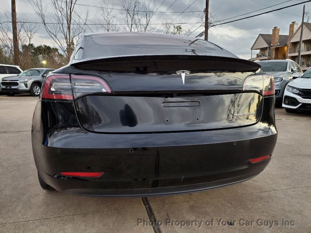 2018 Tesla Model 3 Performance photo 11
