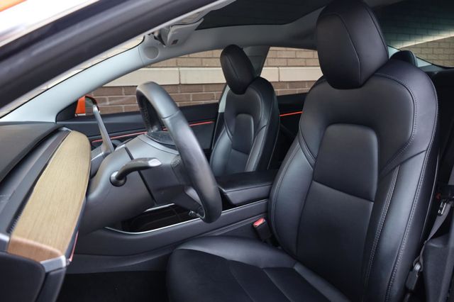 2018 Tesla Model 3 Long Range - 23042940 - 15
