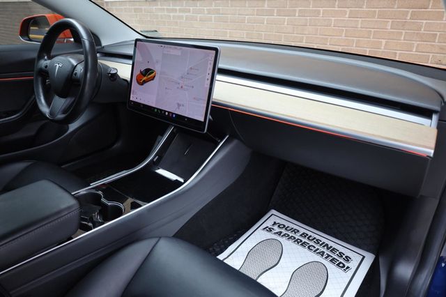 2018 Tesla Model 3 Long Range - 23042940 - 28