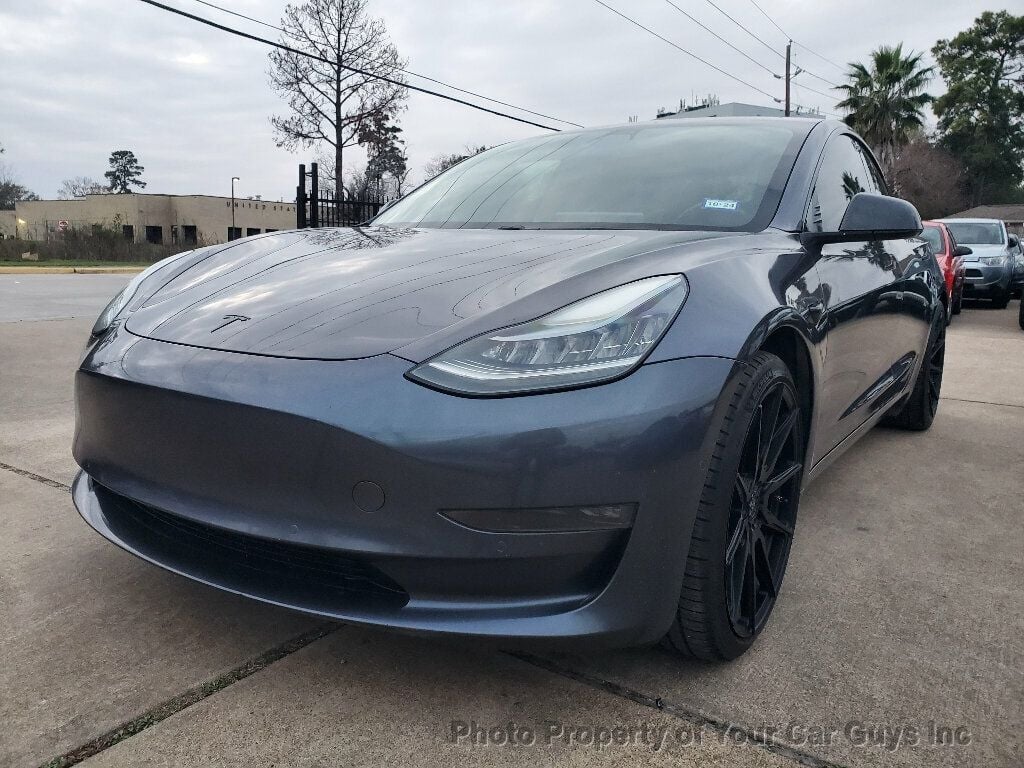 2018 Tesla Model 3 Long Range - 22738445 - 1