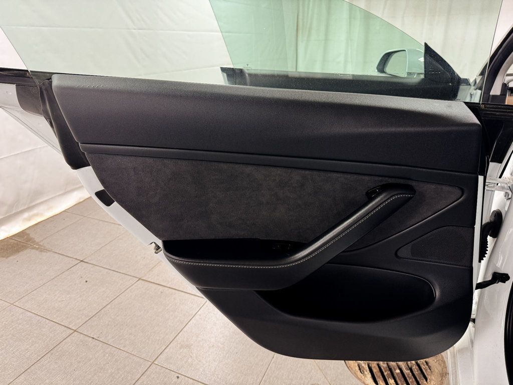 2018 Tesla Model 3 LONG RANGE AWD - 23088330 - 14