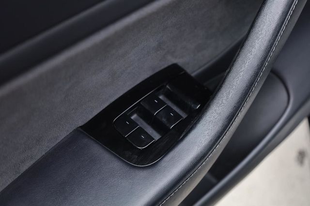 2018 Tesla Model 3 Long Range Battery - 23039334 - 38