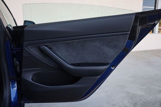 2018 Tesla Model 3 Long Range Battery - 23066040 - 18