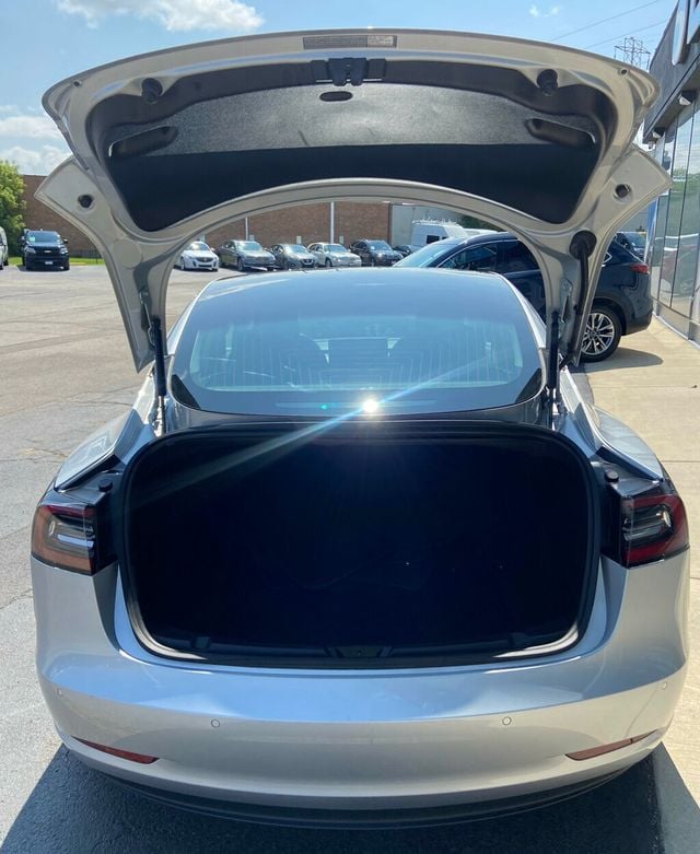 2018 Tesla Model 3 Long Range Battery AWD - 22532515 - 30