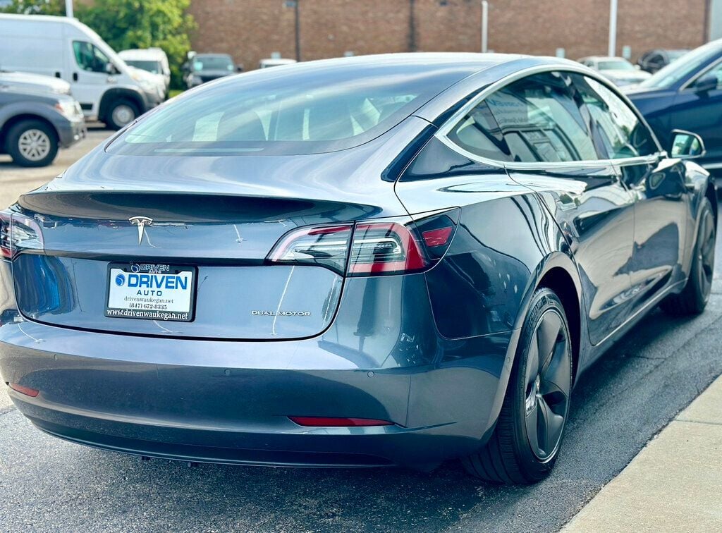 2018 Tesla Model 3 Long Range Battery AWD - 22532517 - 4