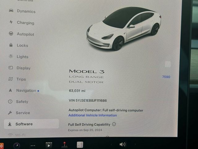 2018 Tesla Model 3 Long Range Battery AWD - 22563150 - 16