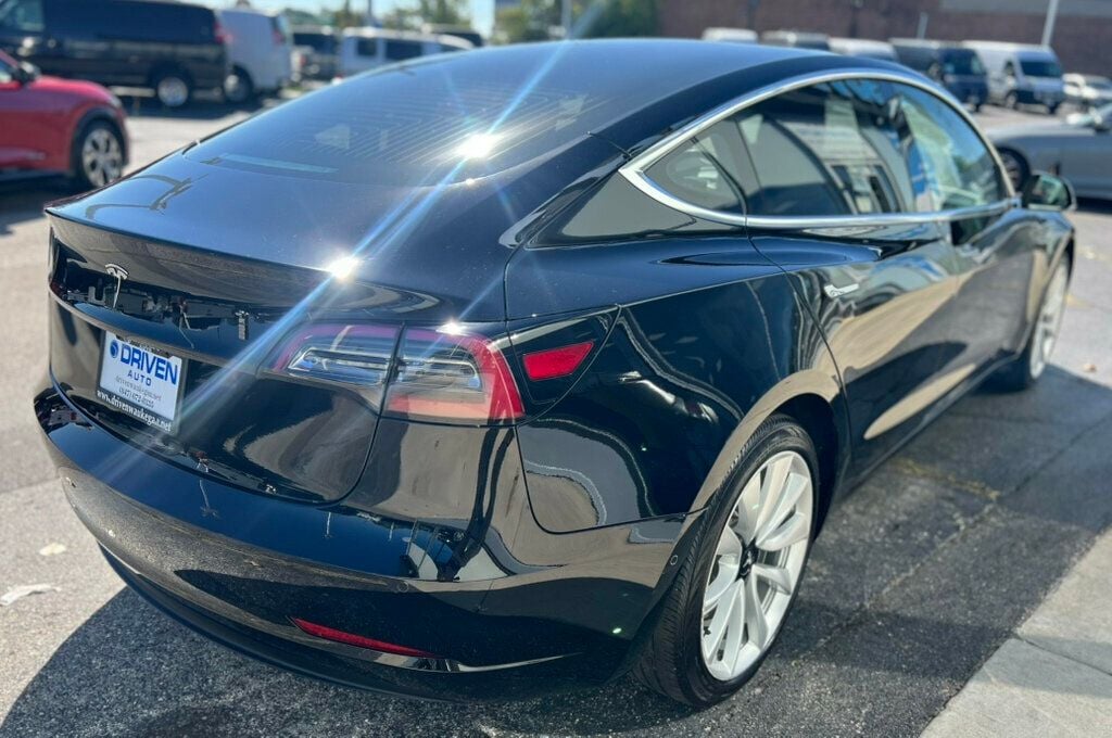 2018 Tesla Model 3 Long Range Battery AWD - 22606282 - 4