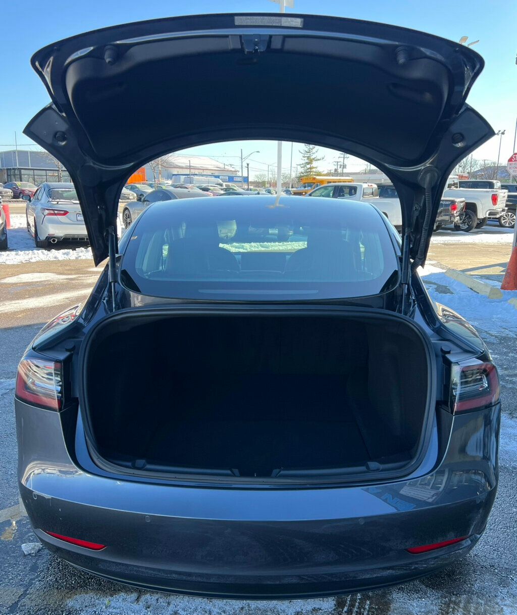 2018 Tesla Model 3 Long Range Battery AWD - 22734038 - 32