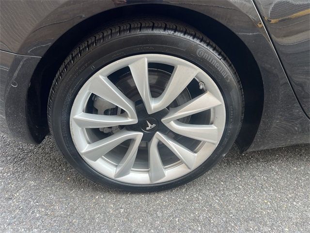 2018 Tesla Model 3 Long Range photo 16