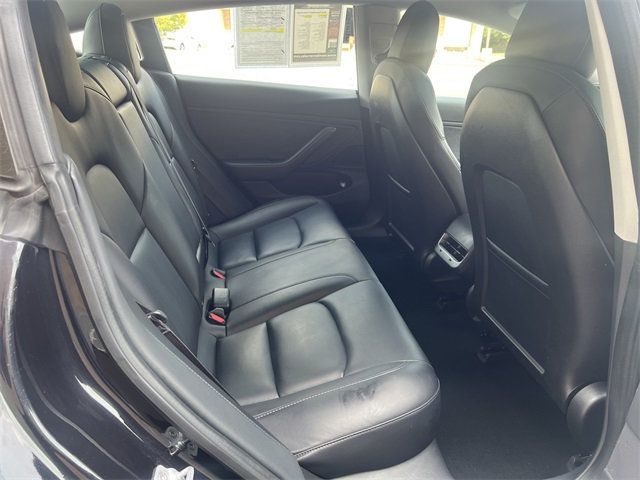 2018 Tesla Model 3 Long Range photo 17