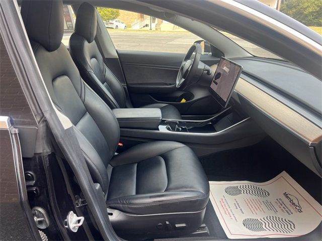 2018 Tesla Model 3 Long Range photo 18