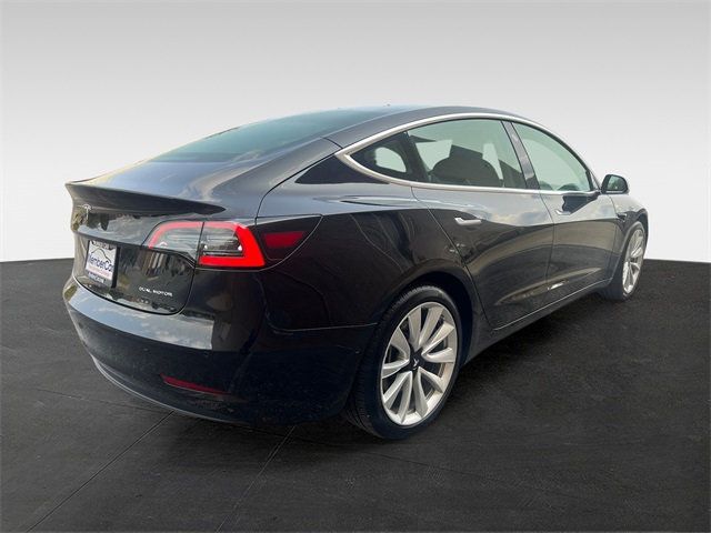 2018 Tesla Model 3 Long Range photo 5