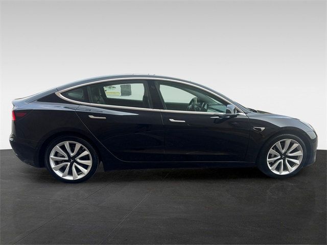 2018 Tesla Model 3 Long Range photo 6