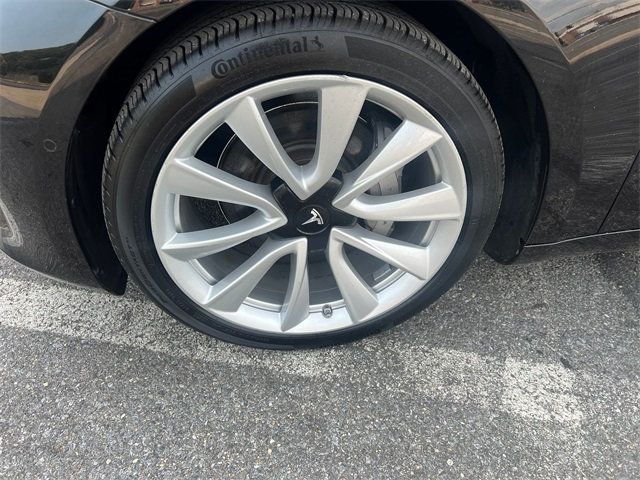 2018 Tesla Model 3 Long Range photo 9
